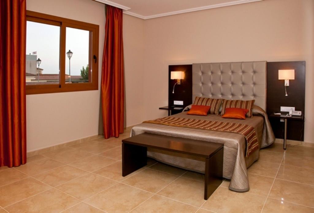 Hotel Rural Quinto Cecilio Medellin Room photo